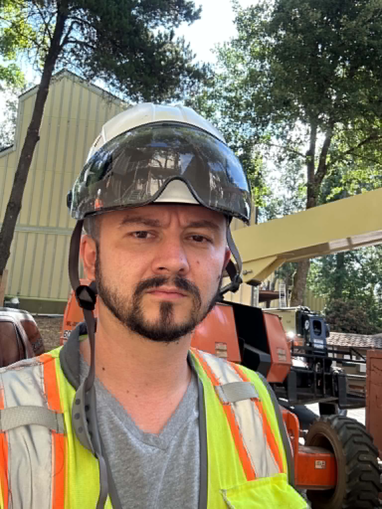 Founder of NW Fiber Co, a Portland-area fiber and low-voltage contractor